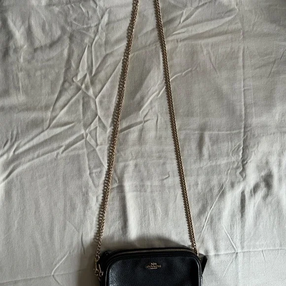Coach Crossbody Pouch with Gold Chain  Black Leather Bag - Picture 2 of 12